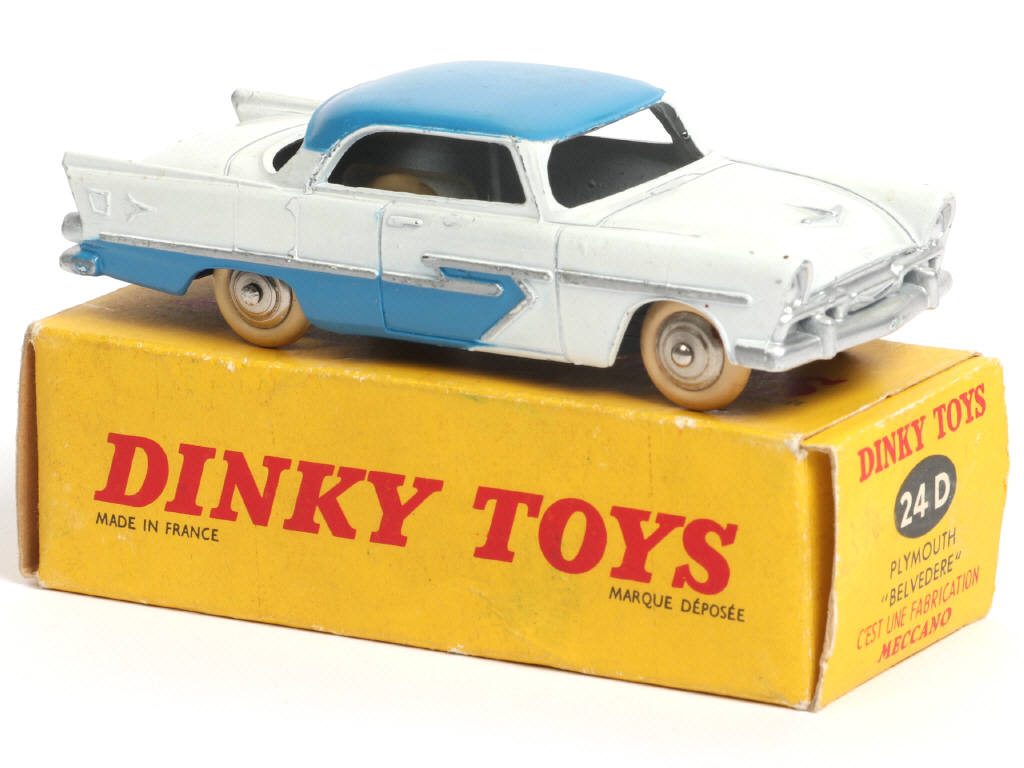 Lot 188 - DINKY TOYS (FRANCE) (1)