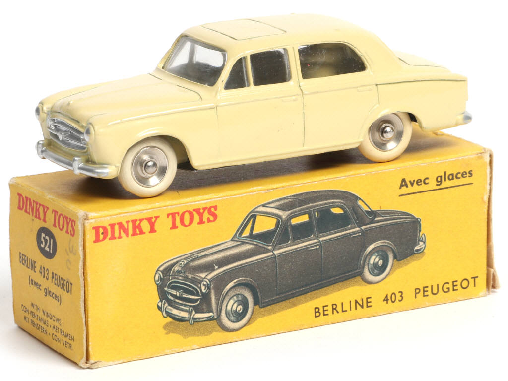 Lot 183 - DINKY TOYS (FRANCE) (1)