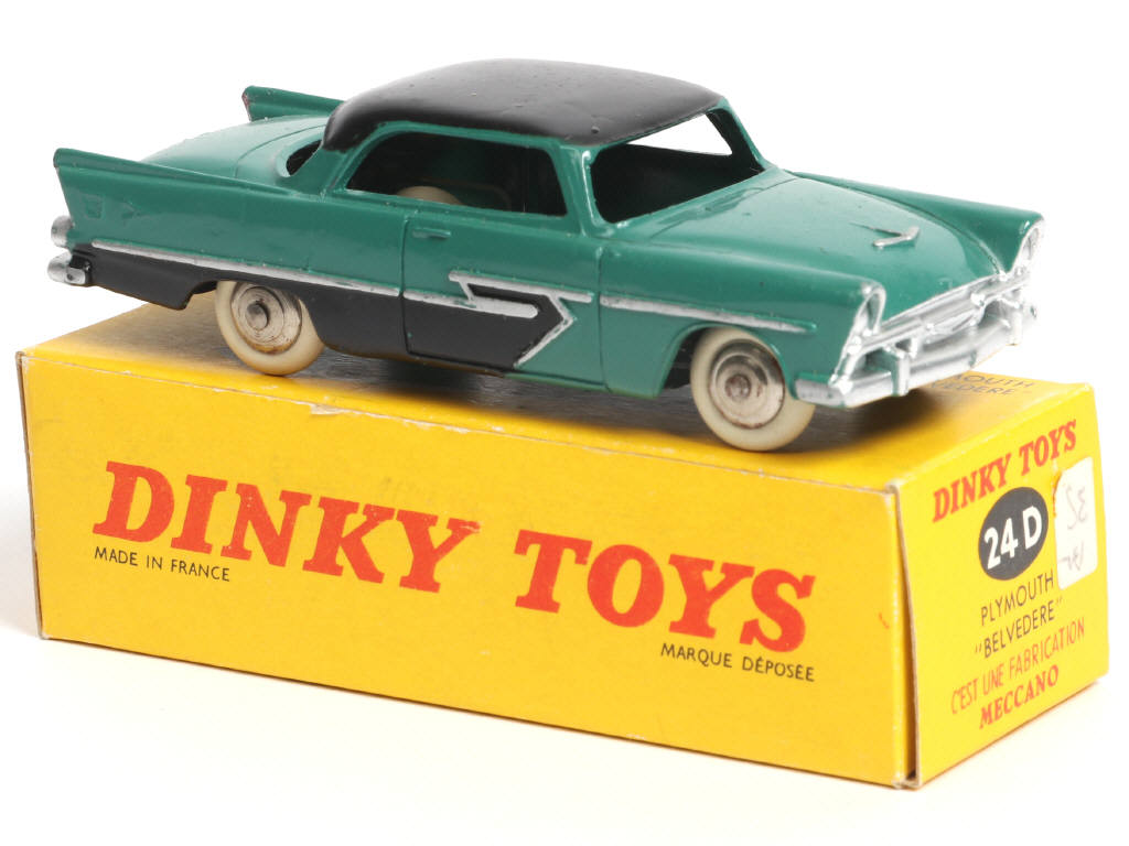 Lot 187 - DINKY TOYS (FRANCE) (1)