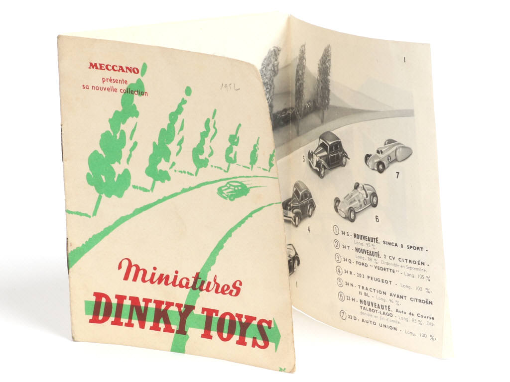 Lot 159 - DINKY TOYS (FRANCE) (1)