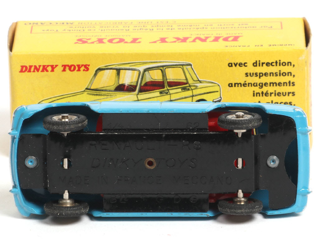 Lot 219 - DINKY TOYS (FRANCE) (1)