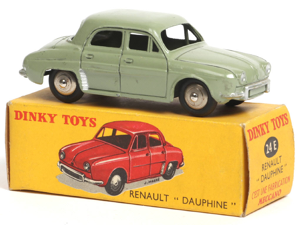 Lot 190 - DINKY TOYS (FRANCE) (1)