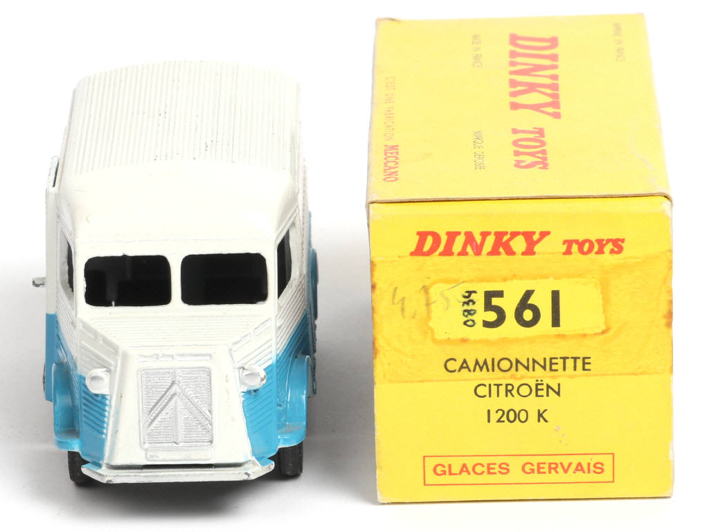 Lot 328 - DINKY TOYS (FRANCE) (1)
