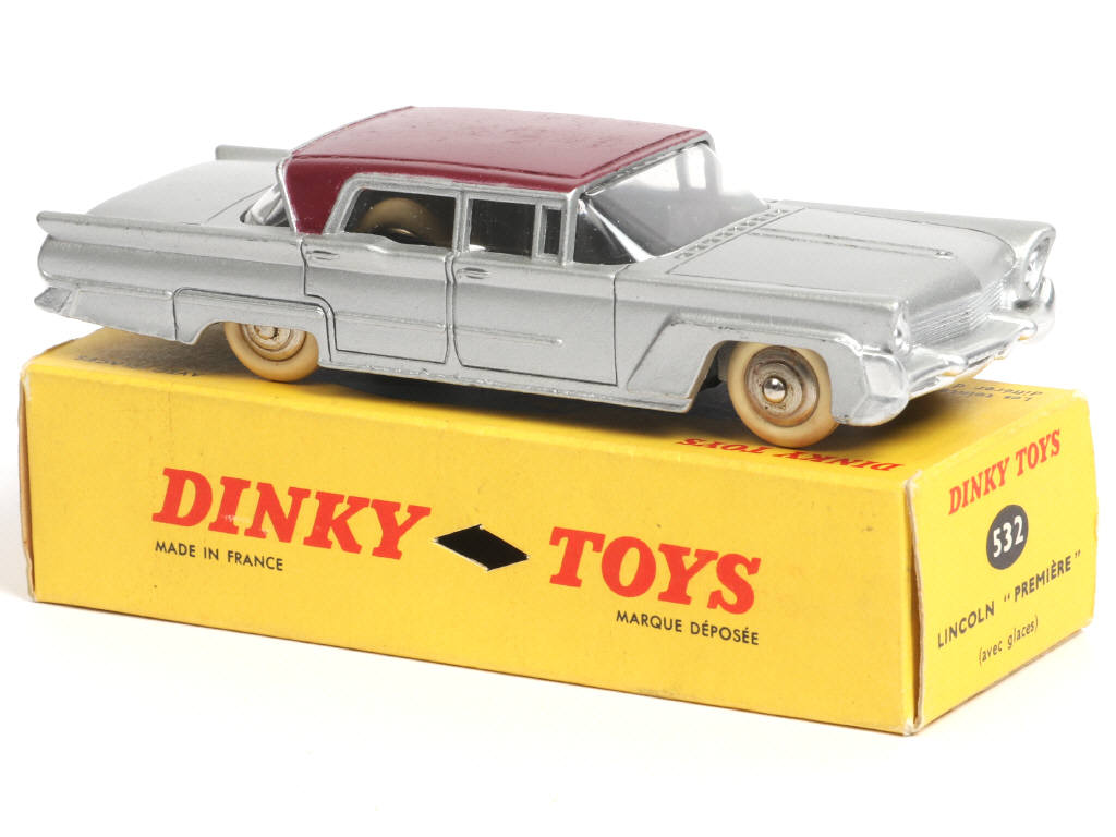 Lot 290 - DINKY TOYS (FRANCE) (1)
