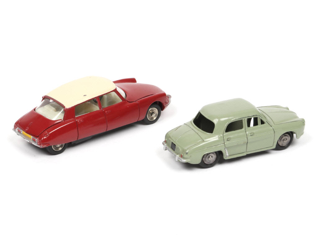 Lot 229 - DINKY TOYS (FRANCE) (2)