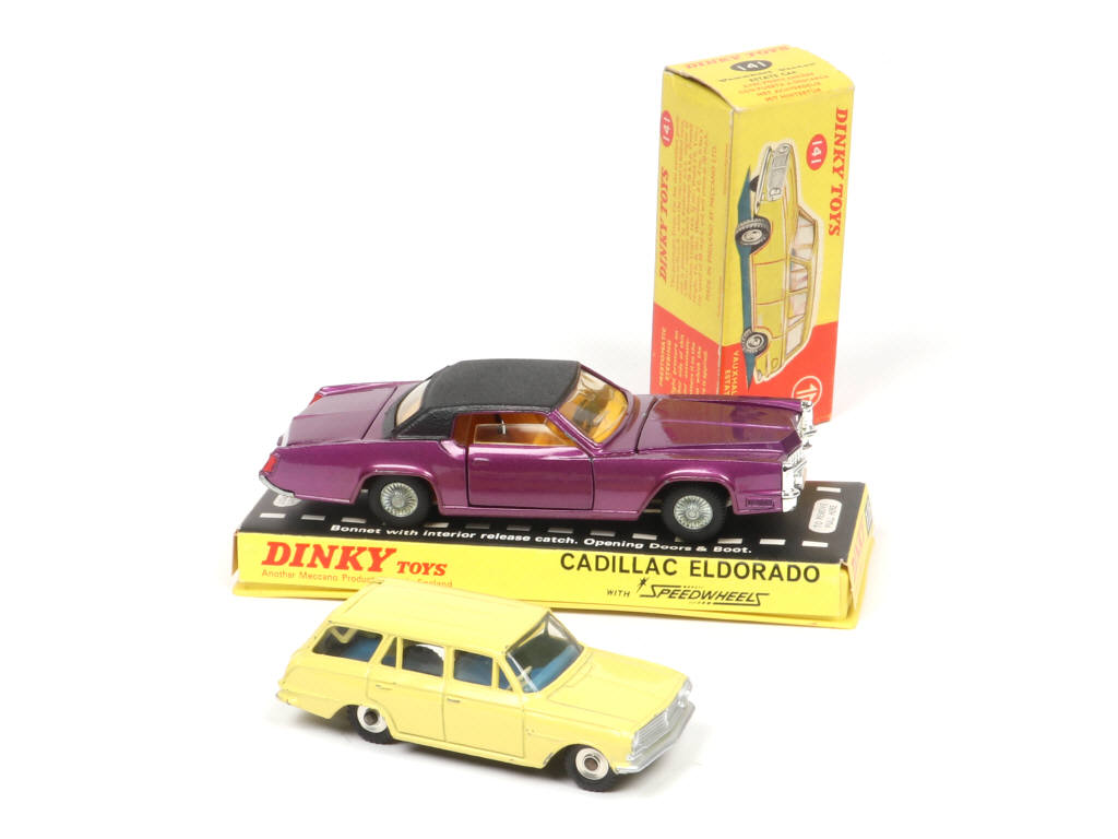 Lot 151 - DINKY TOYS (GB) (2)