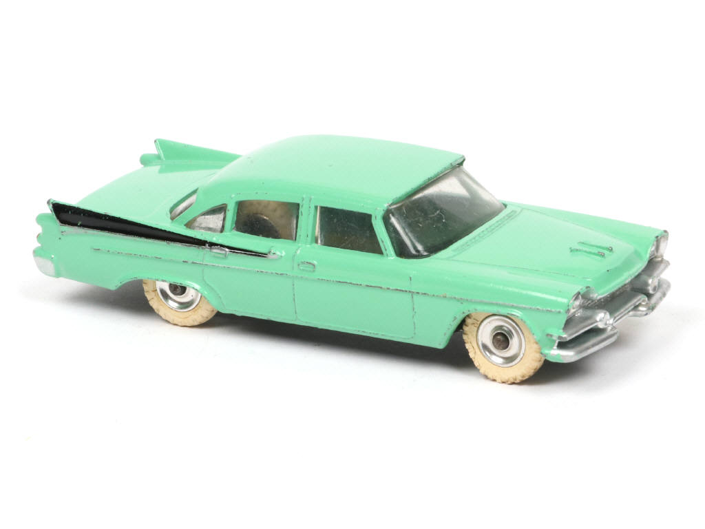 Lot 129 - DINKY TOYS (GB) (6)