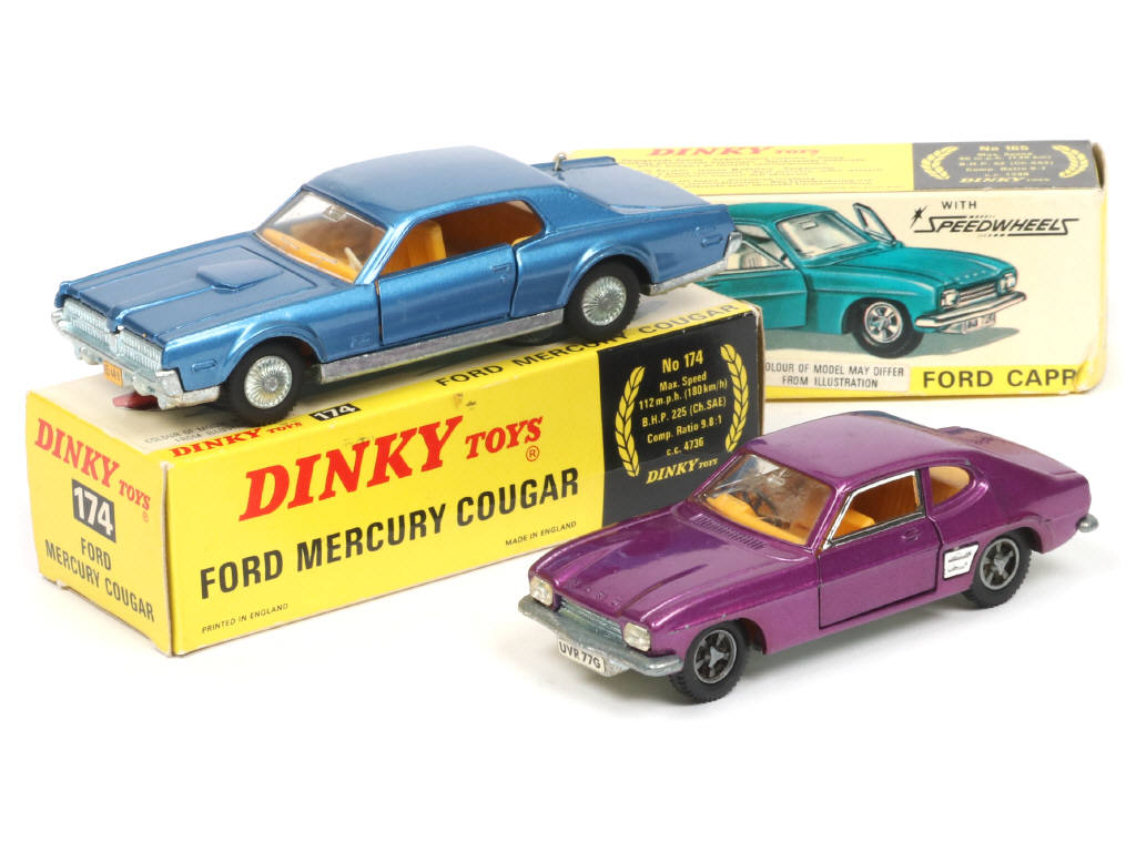 Lot 229 - DINKY TOYS (GB) (2)