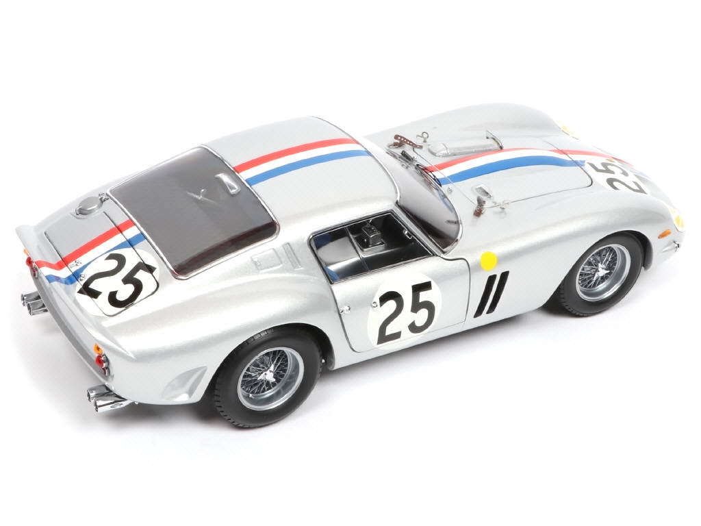 Lot 130 - KYOSHO (JAPON) (1)