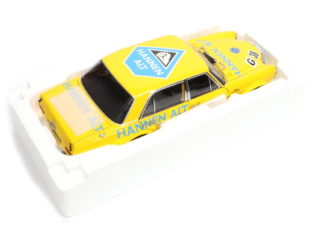 Lot 21 - MINICHAMPS (ALLEMAGNE) (1)