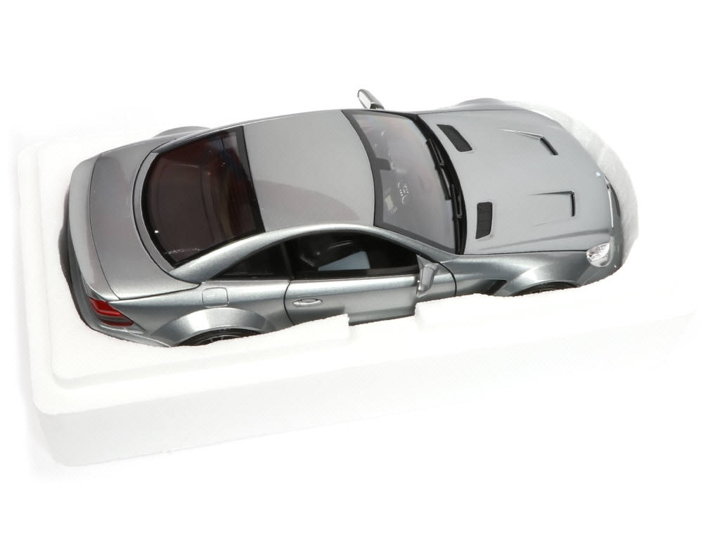 Lot 24 - MINICHAMPS (ALLEMAGNE) (1)