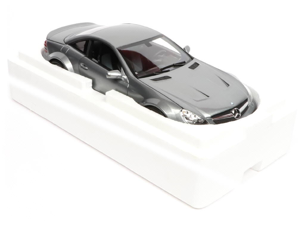 Lot 24 - MINICHAMPS (ALLEMAGNE) (1)