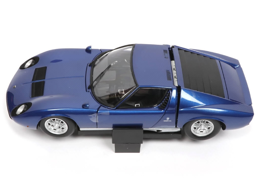 Lot 110 - KYOSHO (JAPON) (1)