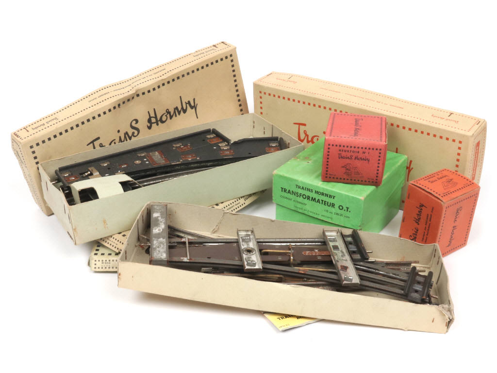 Lot 37 - HORNBY 'O' (FRANCE) (7)