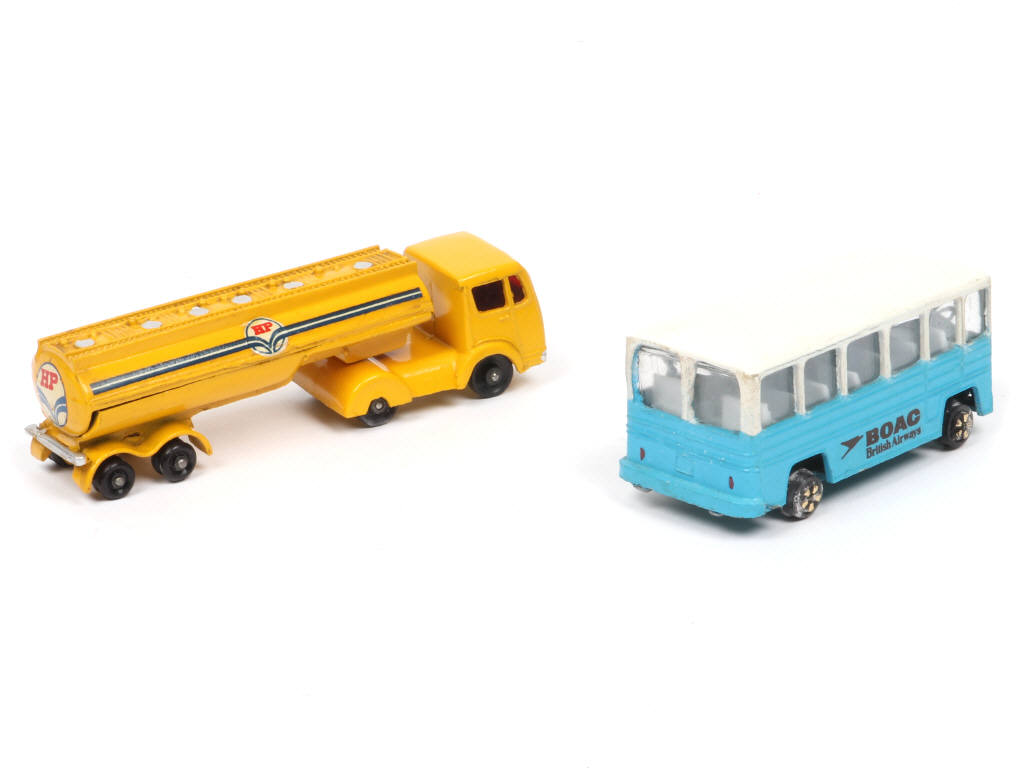 Lot 151 - MILTON (INDE) (1)