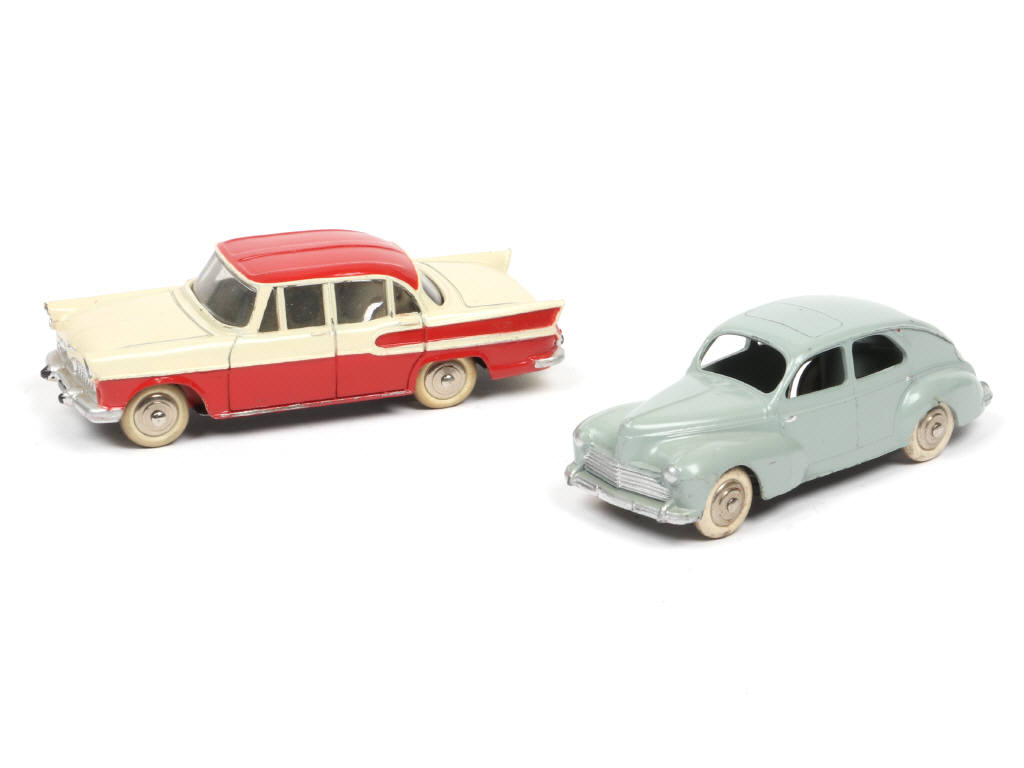 Lot 225 - DINKY TOYS (FRANCE) (2)