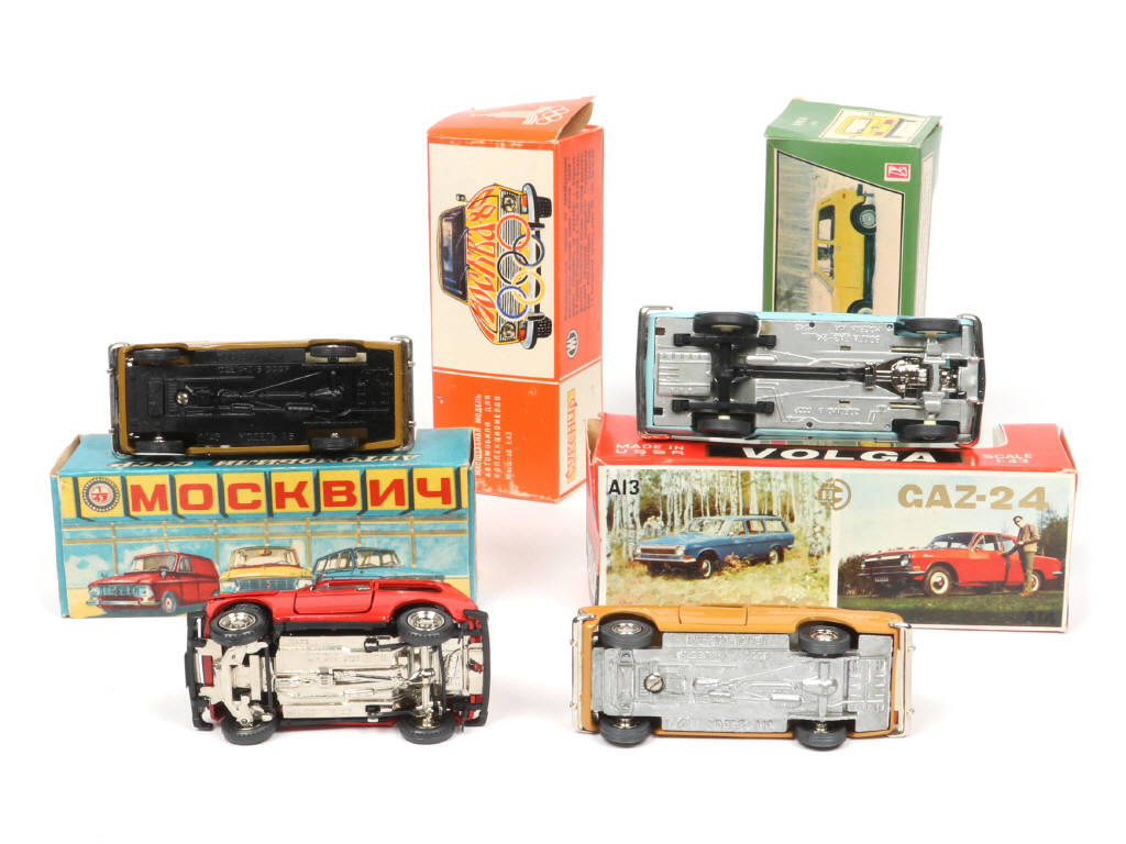 Lot 116 - DIVERS (URSS) (4)