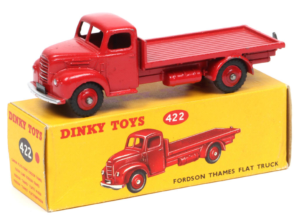 Lot 304 - DINKY TOYS (GB) (1)