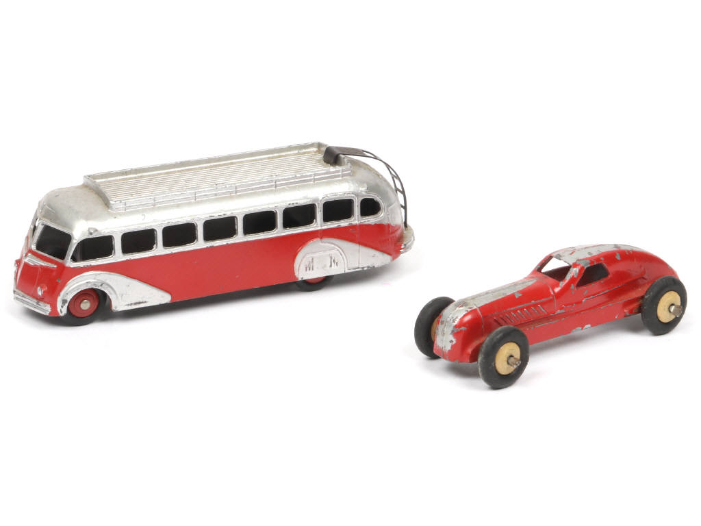 Lot 230 - DINKY TOYS (FRANCE) (2)