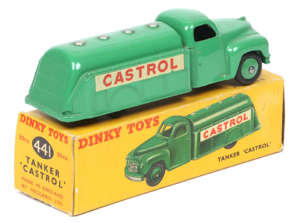 Lot 306 - DINKY TOYS (GB) (1)