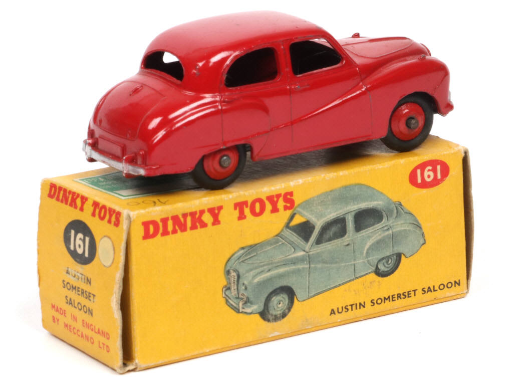 Lot 273 - DINKY TOYS (GB) (1)