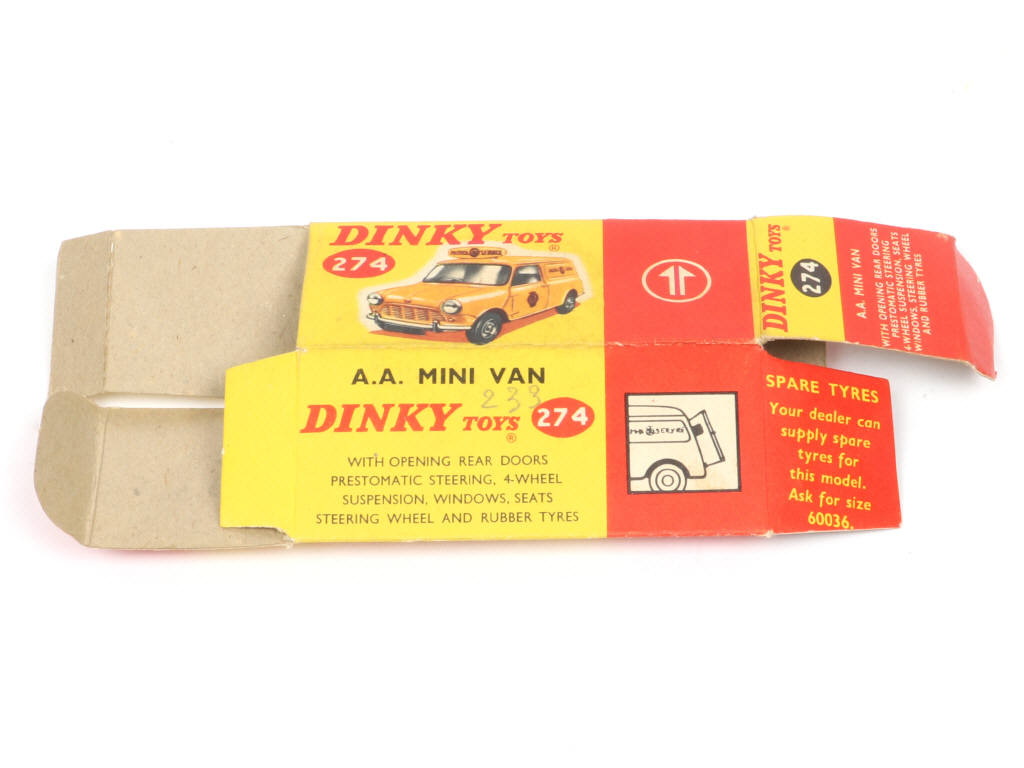 Lot 298 - DINKY TOYS (GB) (1)