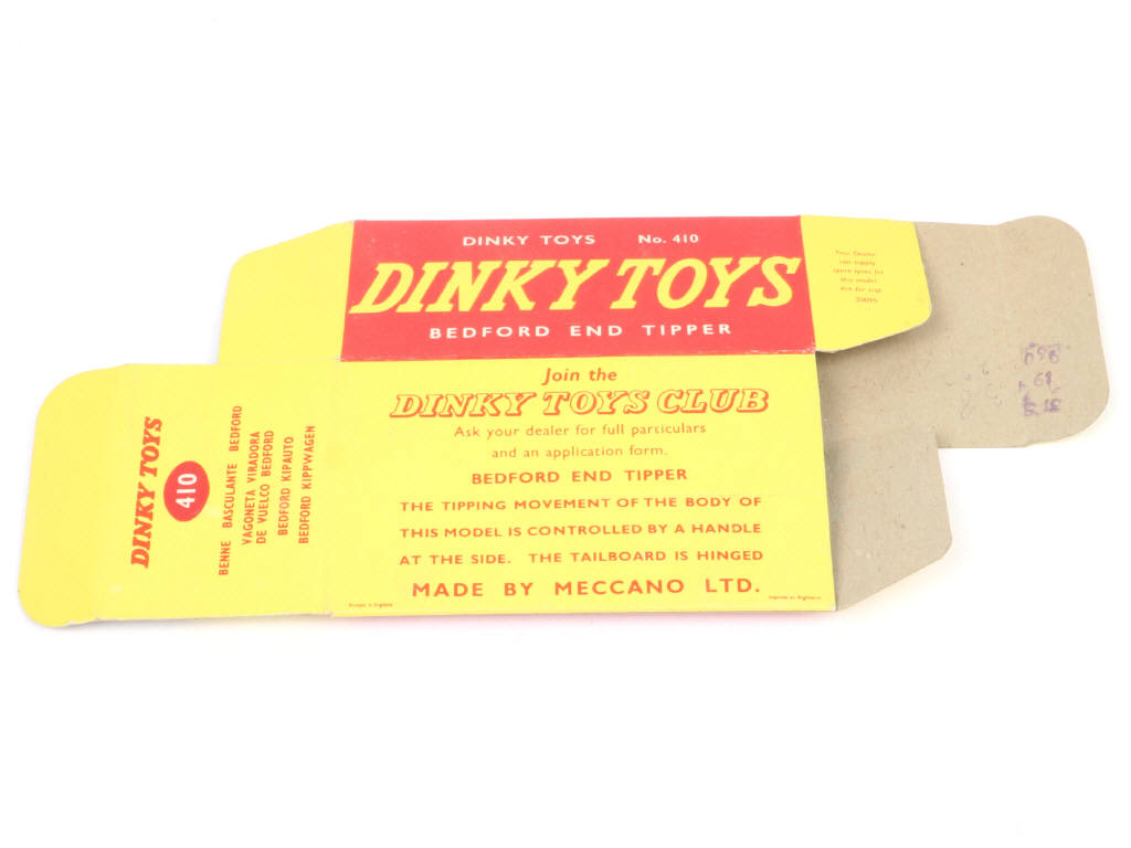 Lot 302 - DINKY TOYS (GB) (1)