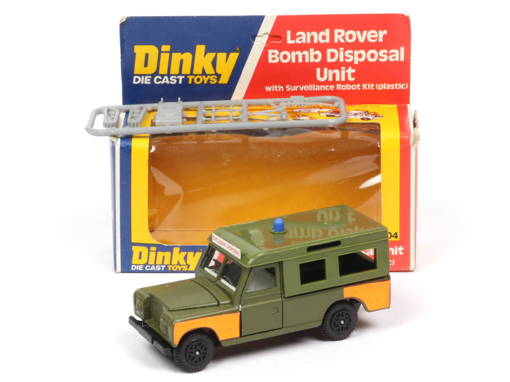 Lot 163 - DINKY TOYS (GB) (1)