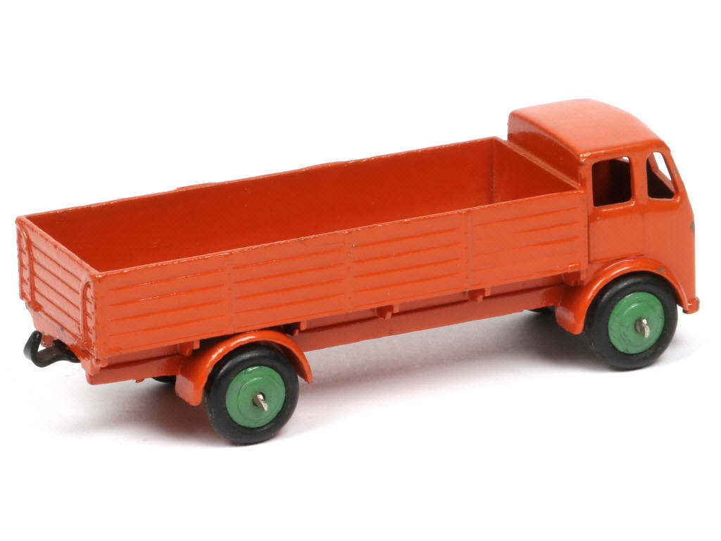 Lot 142 - DINKY TOYS (GB) (1)