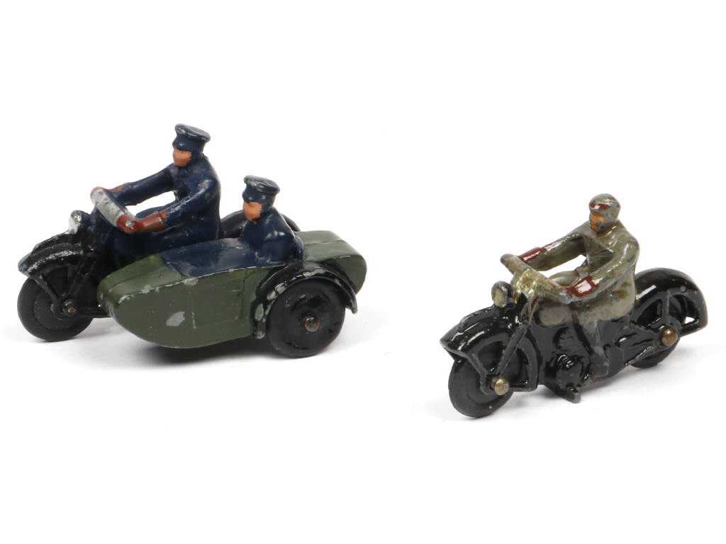 Lot 149 - DINKY TOYS (GB) (1)