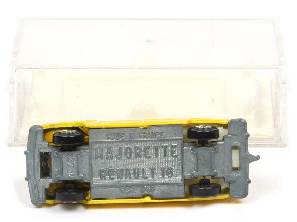 Lot 195 - MAJORETTE (FRANCE) (1)