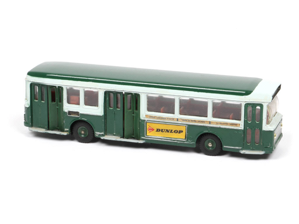 Lot 253 - DINKY TOYS (FRANCE) (1)