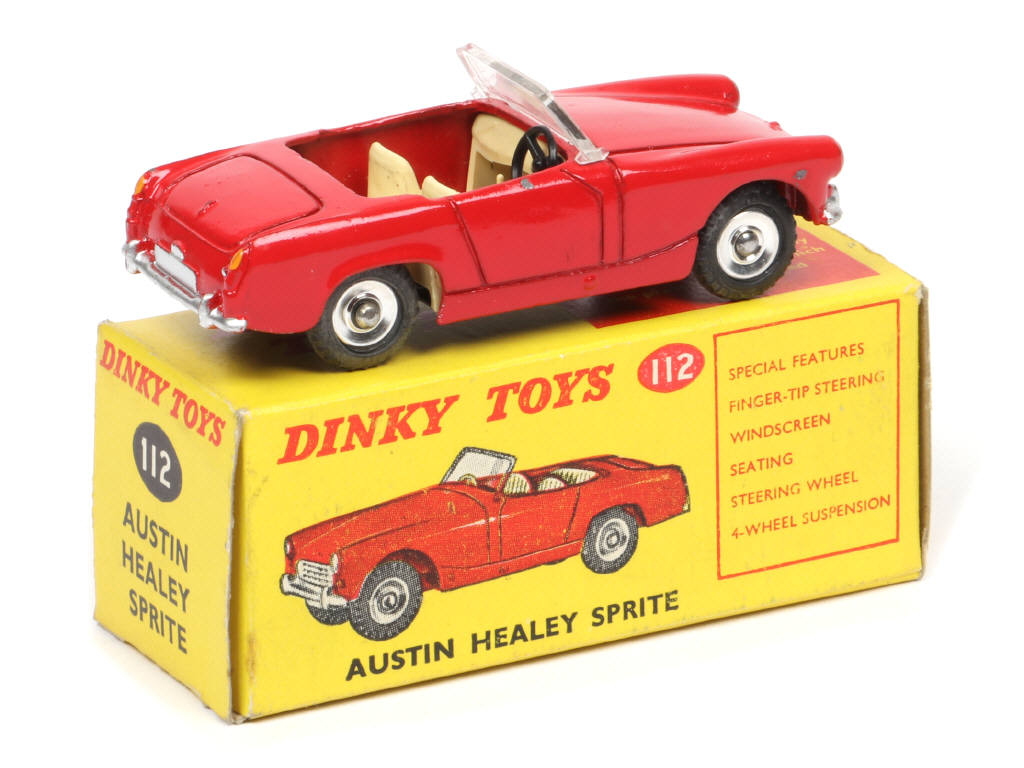 Lot 164 - DINKY TOYS (GB) (1)