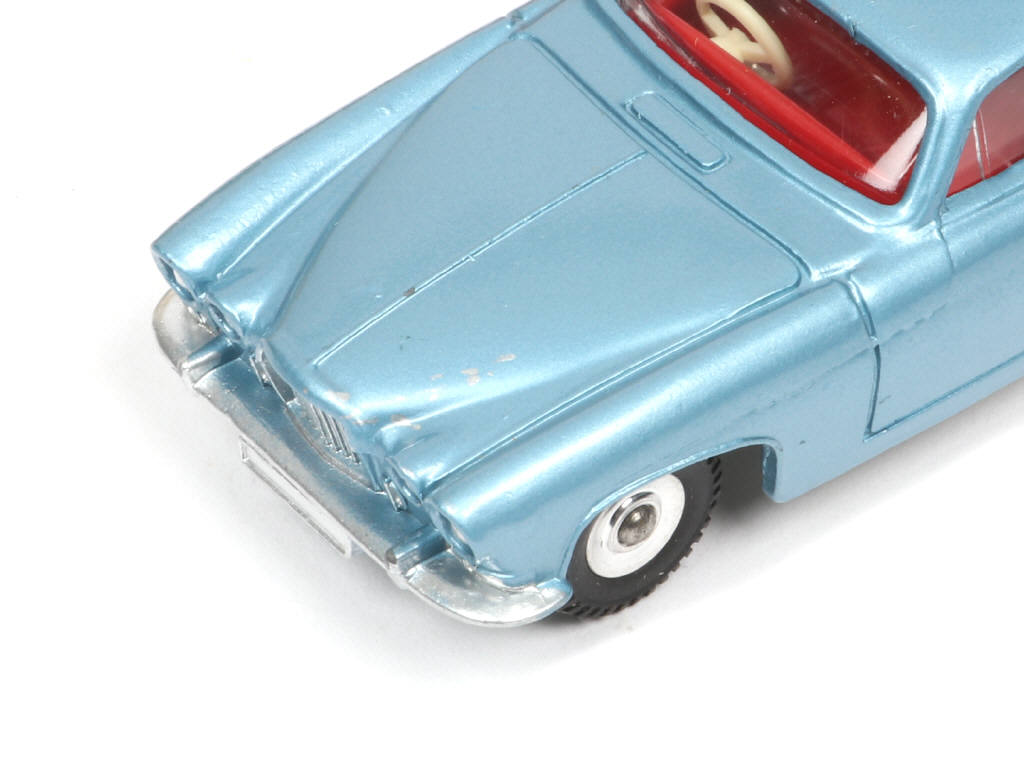 Lot 170 - DINKY TOYS (GB) (1)
