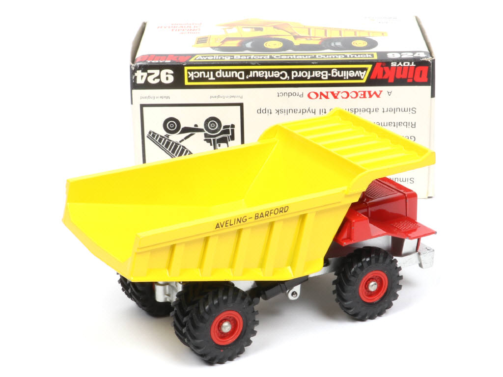 Lot 186 - DINKY TOYS (GB) (1)