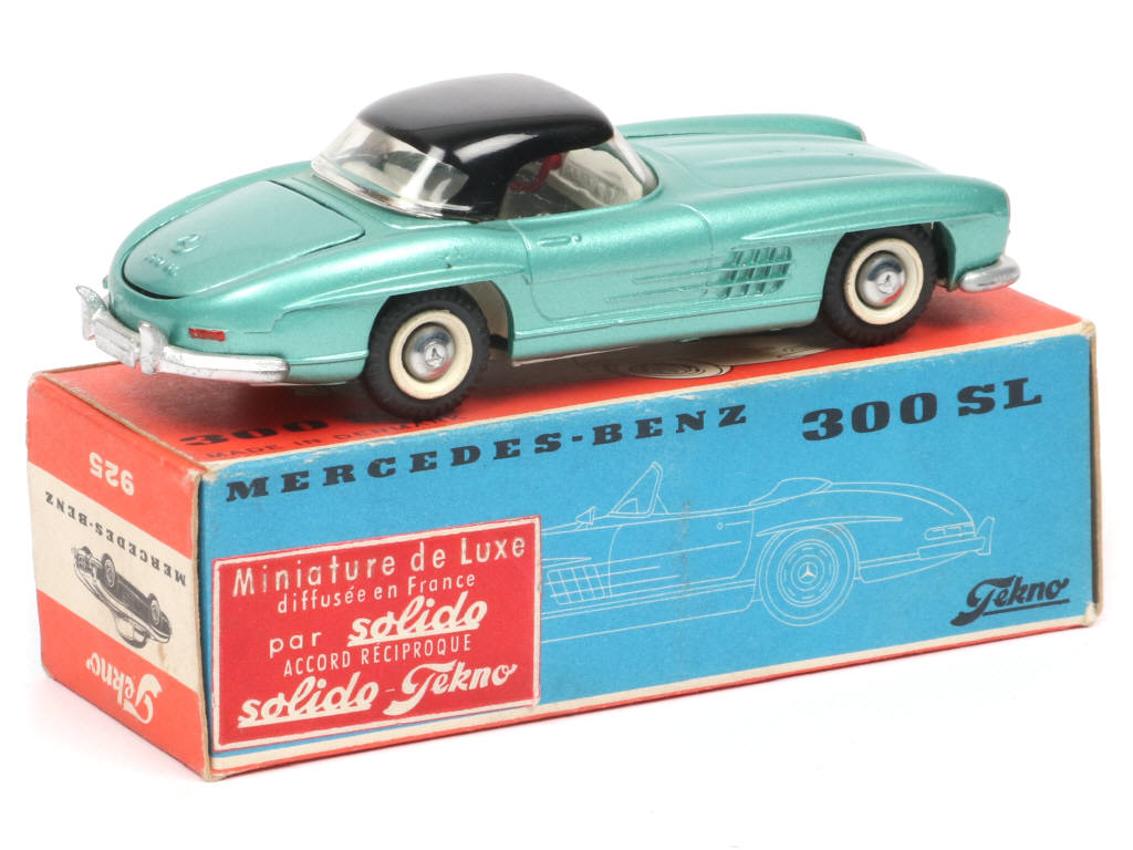 Lot 52 - TEKNO (DANEMARK) (1)