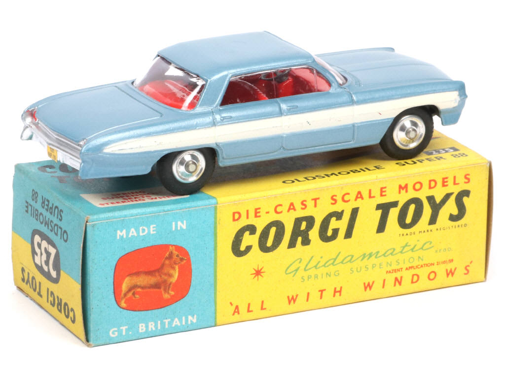 Lot 164 - CORGI TOYS (GB) (1)