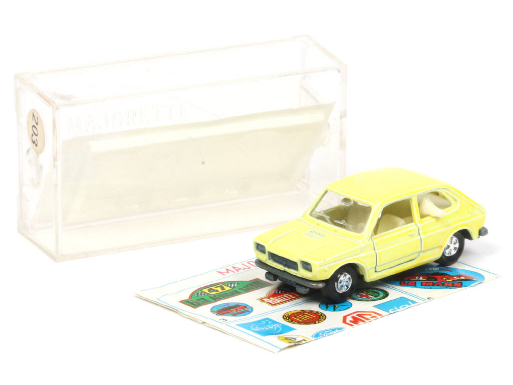 Lot 66 - MAJORETTE (FRANCE) (1)