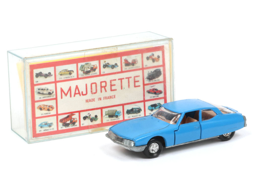 Lot 91 - MAJORETTE (FRANCE) (1)