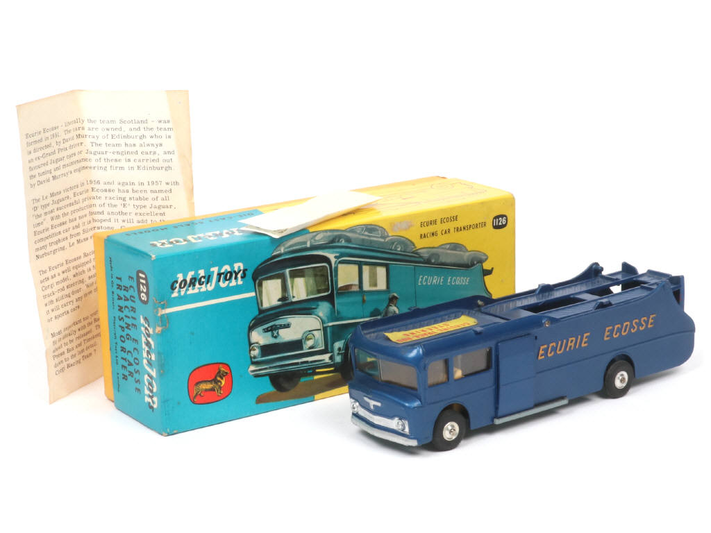 Lot 179 - CORGI TOYS (GB) (1)