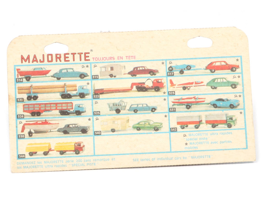 Lot 105 - MAJORETTE (FRANCE) (1)