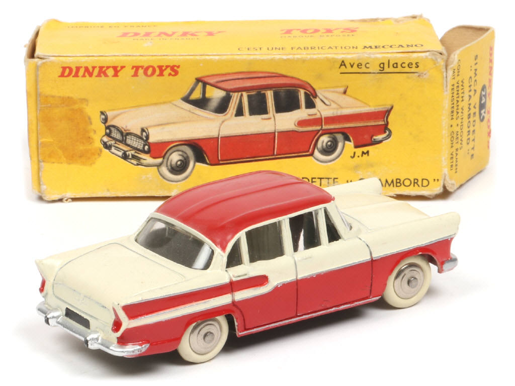 Lot 171 - DINKY TOYS (FRANCE) (1)