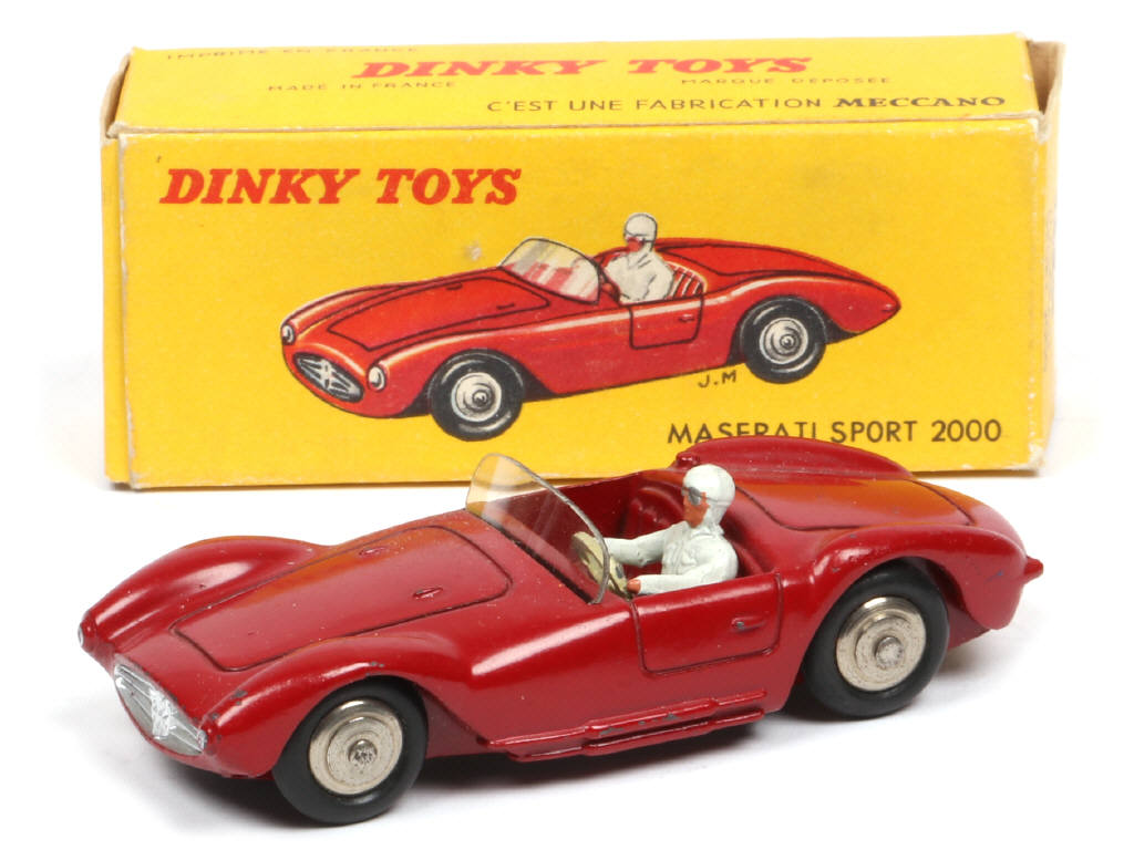Lot 163 - DINKY TOYS (FRANCE) (1)