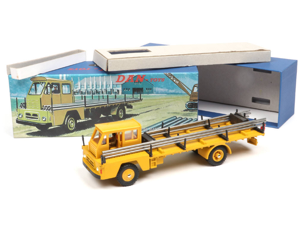 Lot 161 - DAN-TOYS (FRANCE) (1)