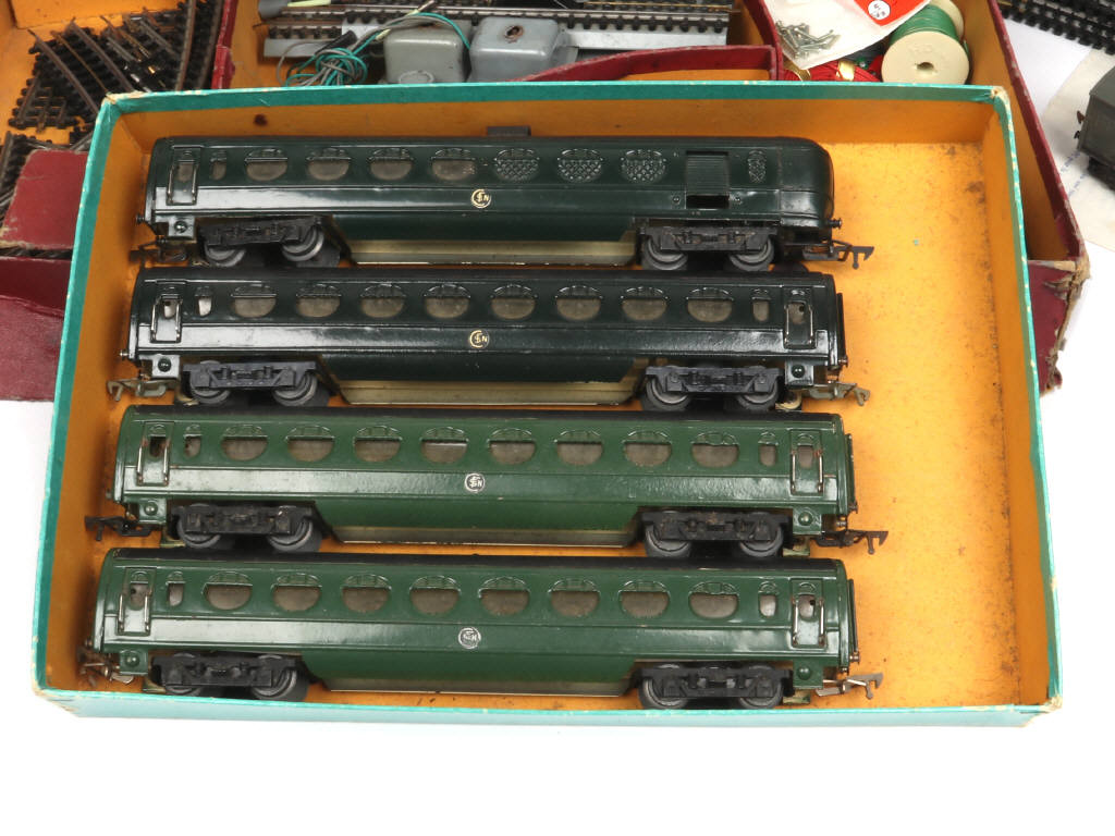 Lot 8 - JEP 'HO' (FRANCE) (1)