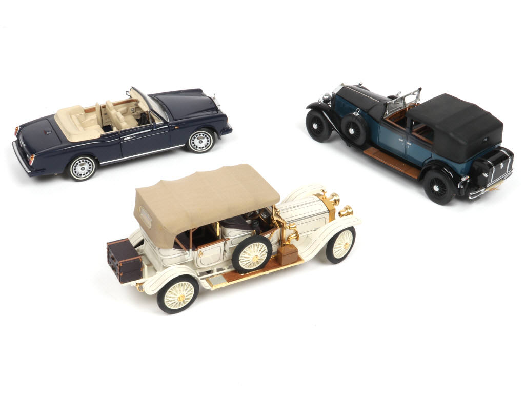 Lot 65 - FRANKLIN MINT (USA) (3)