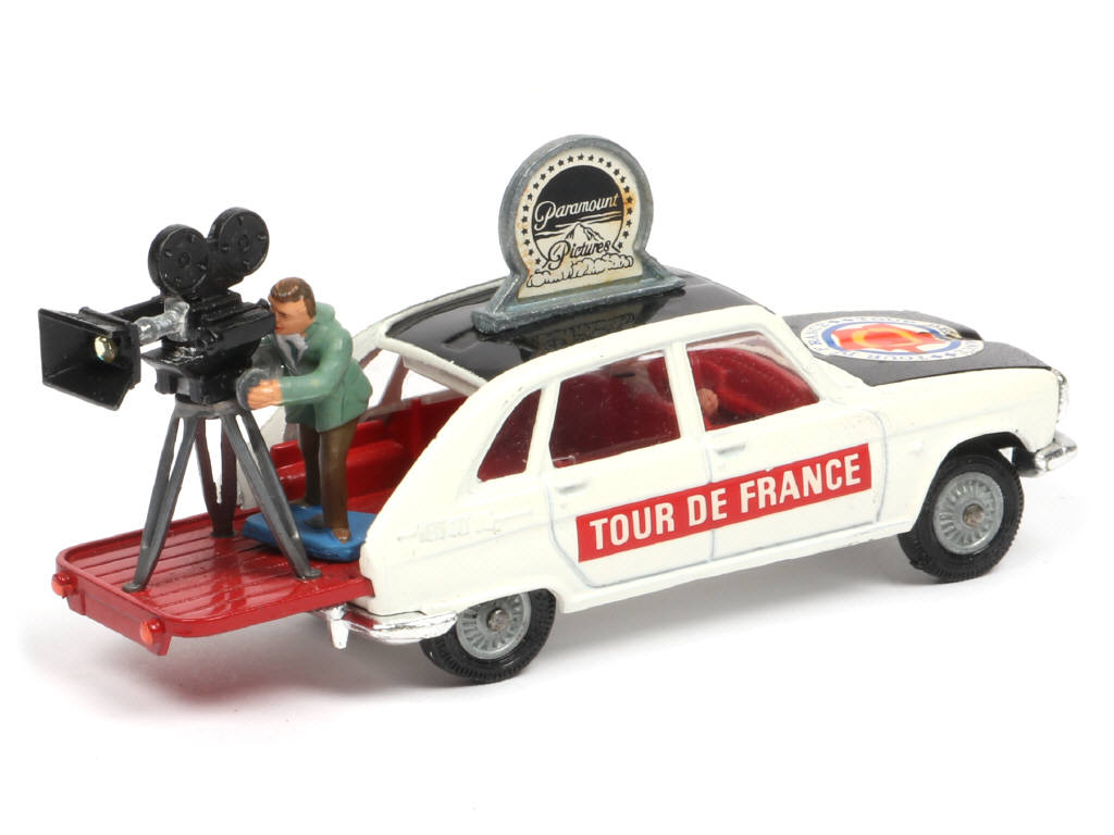 Lot 260 - CORGI TOYS (GB) (1)