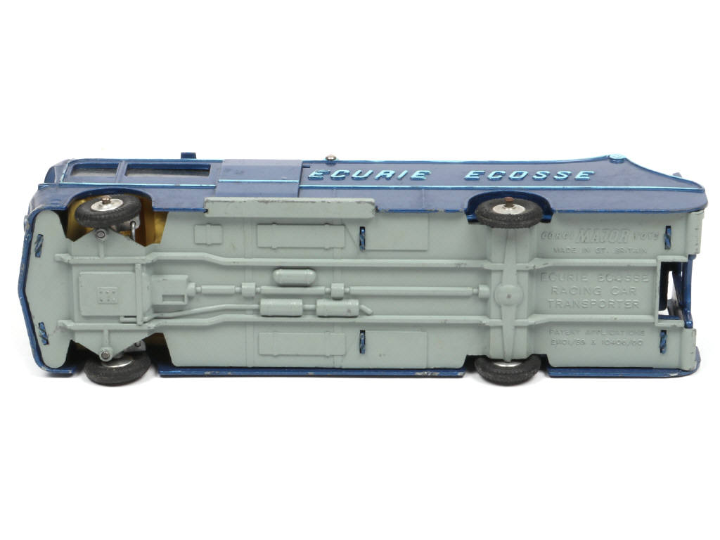 Lot 265 - CORGI TOYS (GB) (1)