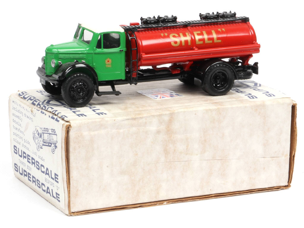 Lot 112 - SUPERSCALE (GB) (1)