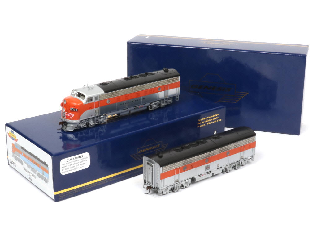 Lot 61 - ATHEARN 'HO' (USA) (2)